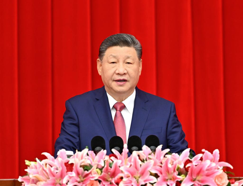 Xi enfatiza início sólido do período do 15º Plano Quinquenal