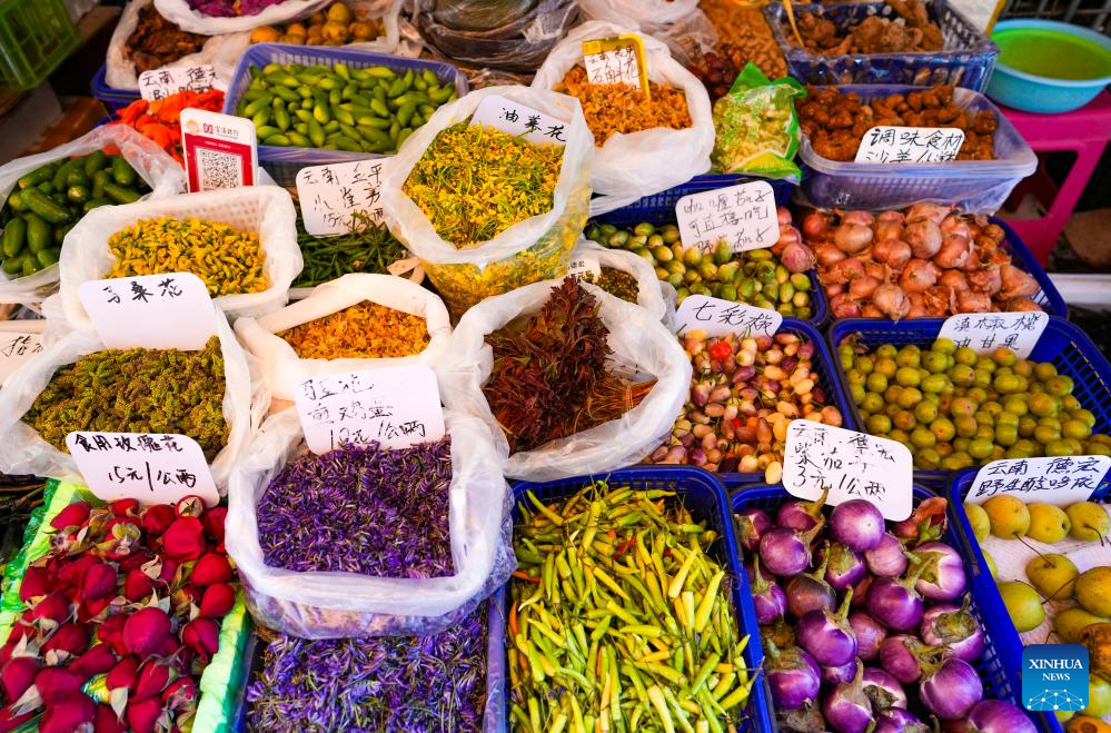 Veja fotos do mercado agrícola Daguan Zhuanxin em Kunming, no sudoeste da China