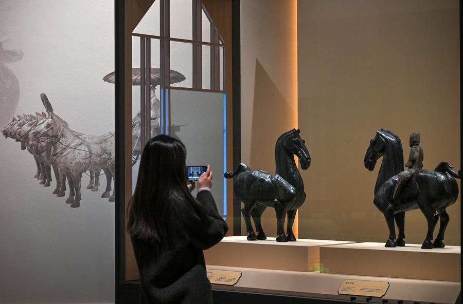 (Multimídia) Receita do setor cultural da China cresce 7,4% em 2025, demonstrando forte resiliência