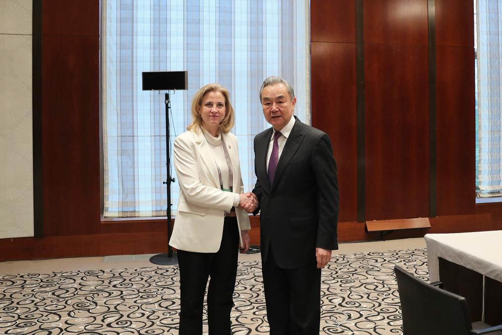 China está disposta a fortalecer cooperação com a Áustria, diz chanceler