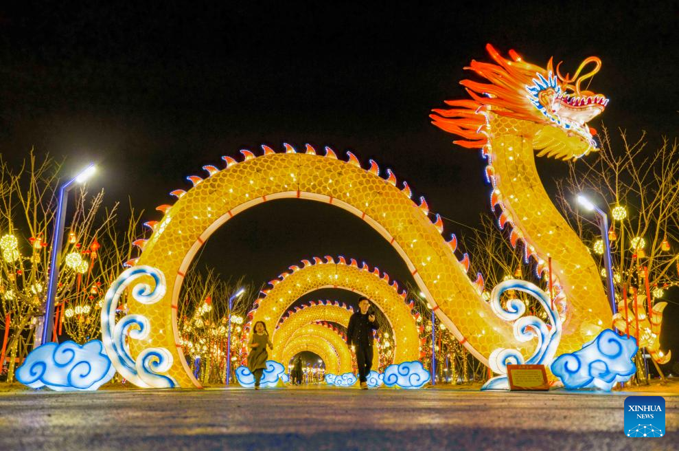 China celebra a Festa da Primavera com festividades vibrantes