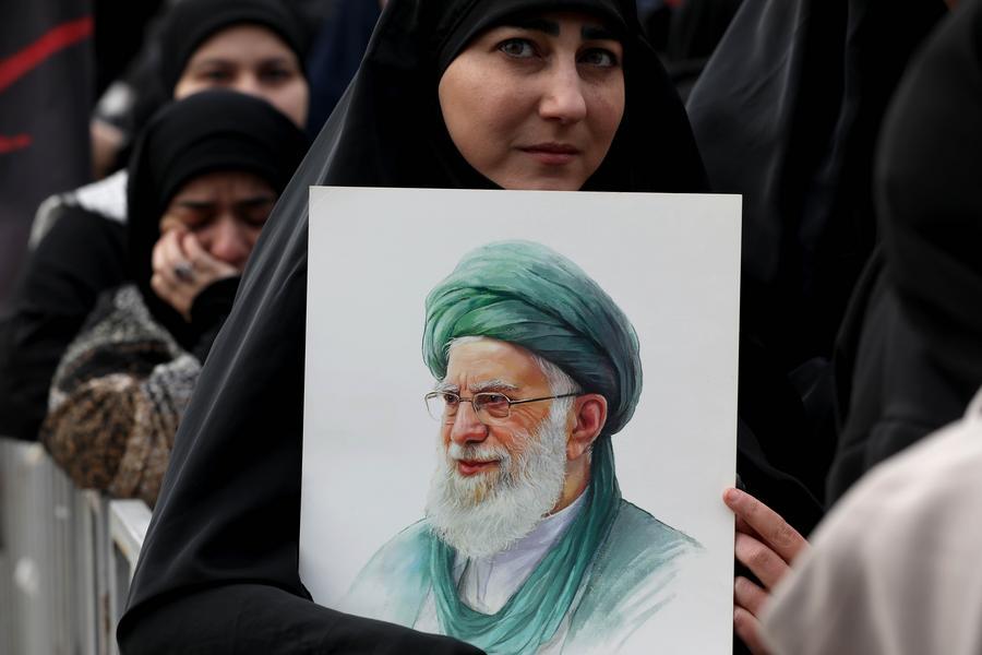 Assassinato de Khamenei gera preocupações sobre caos regional prolongado