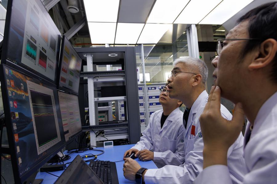 (Multimídia) China emite diretrizes para impulsionar o desenvolvimento de alta qualidade de seguros de ciência e tecnologia