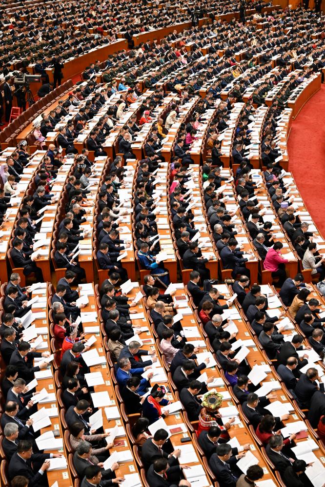 Xinhua/Yin Bogu