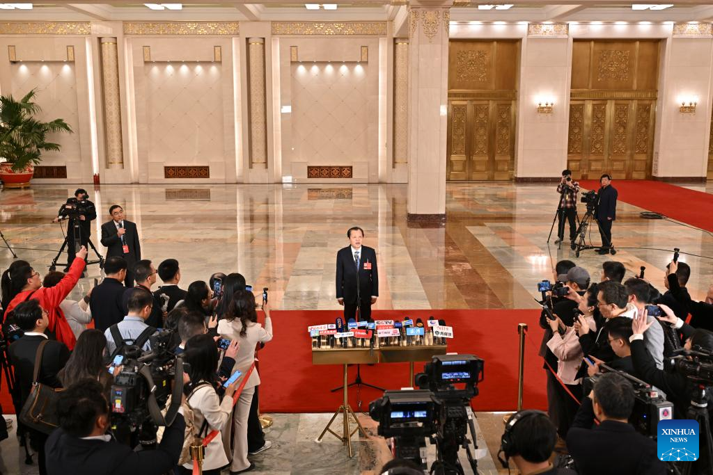 Ministros concedem entrevistas após 2ª reunião plenária da 4ª sessão da 14ª APN