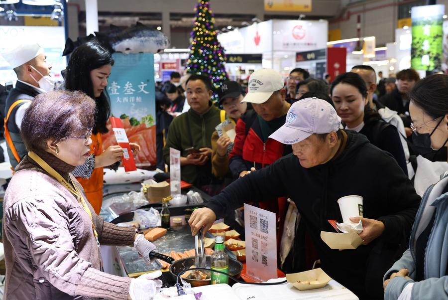 (Multimídia) China atualiza regulamentações sobre registro de fabricantes estrangeiros que exportam alimentos para China