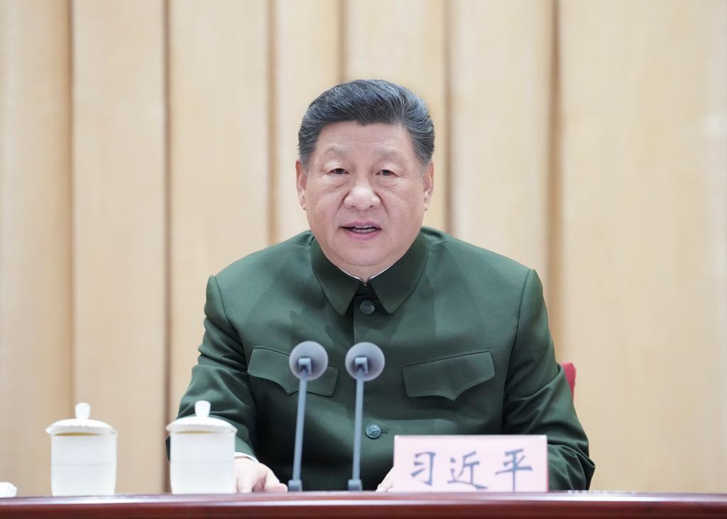 Xi destaca aprofundamento de retificação política durante sessão de treinamento para oficiais militares