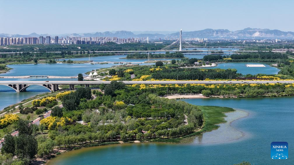 Paisagem ao longo do Rio Hutuo, na província chinesa de Hebei