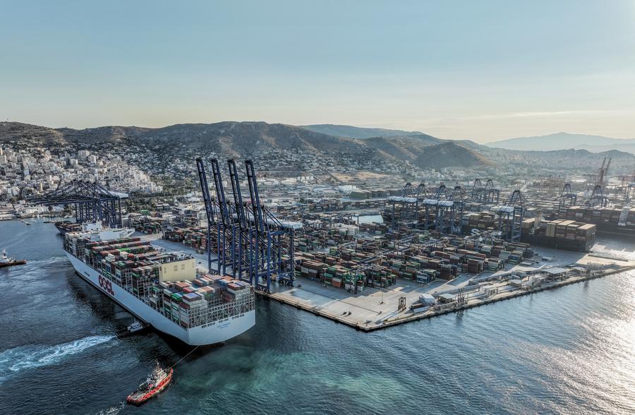 Destaque: Porto de Pireu, na Grécia, evolui de porta de entrada para o Mediterrâneo para um centro inteligente e sustentável
