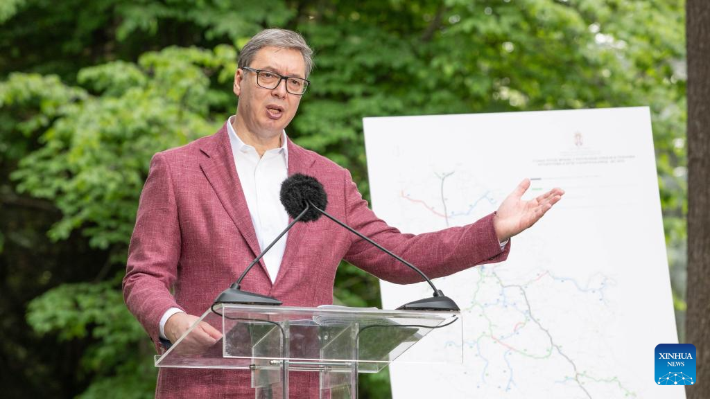 Sérvia assina contrato com empresa chinesa para construção de nova rodovia expressa