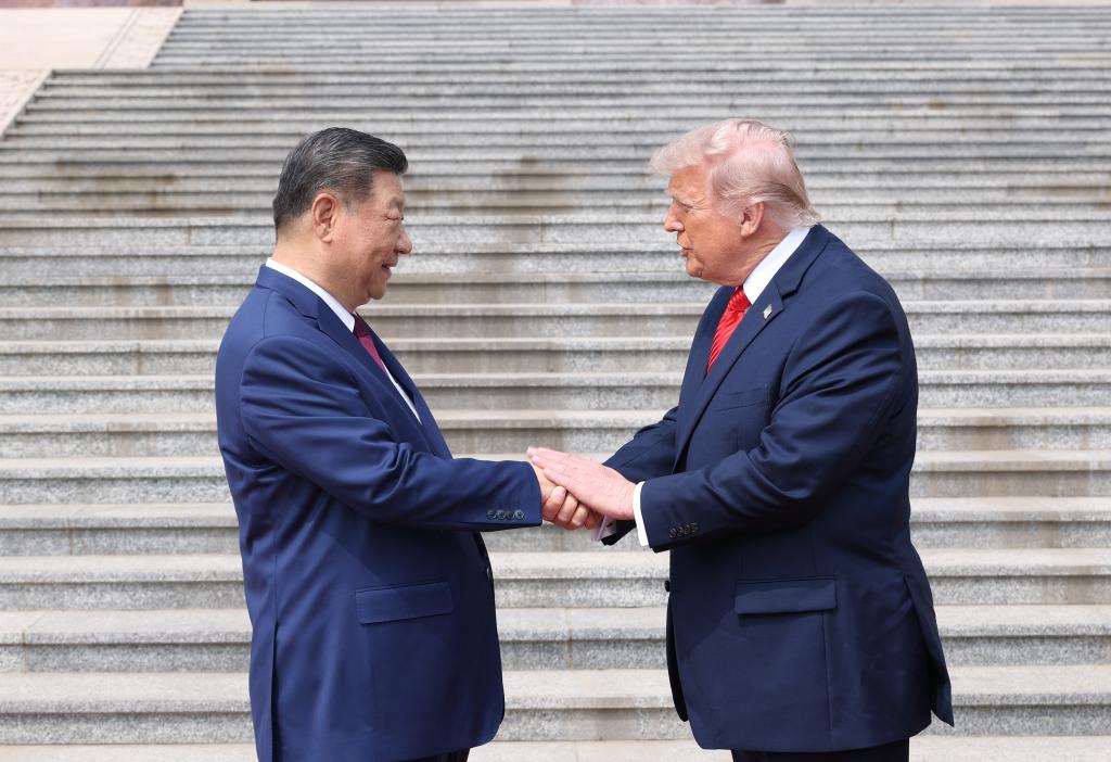 Xi realiza cerimônia de boas-vindas para Trump