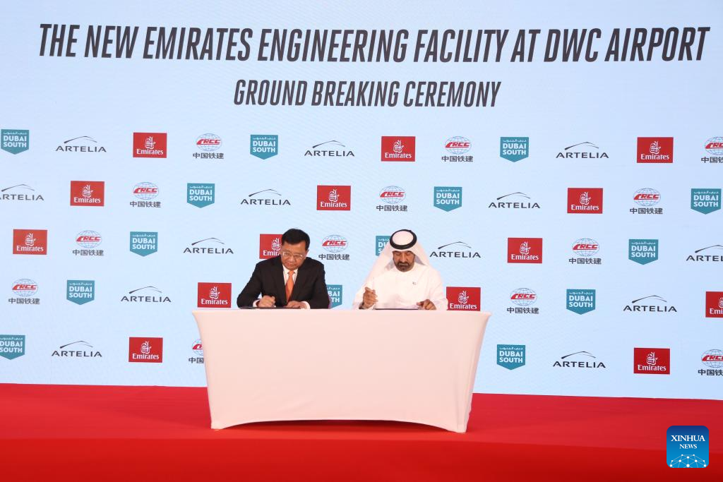 Empresa chinesa inicia construção de grande projeto de aviação em Dubai