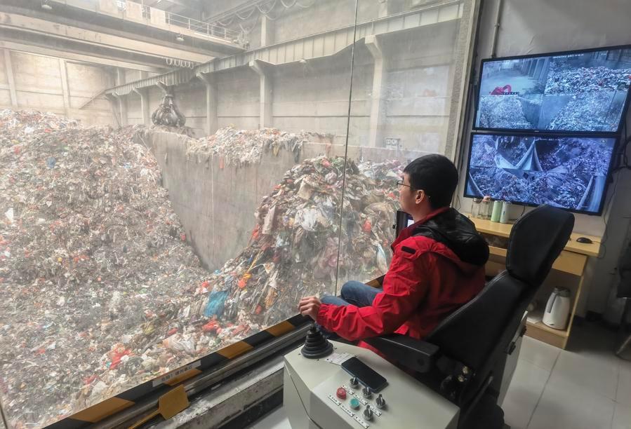 (Multimídia) China estabelece meta de 76% de taxa de reciclagem de resíduos urbanos até 2030