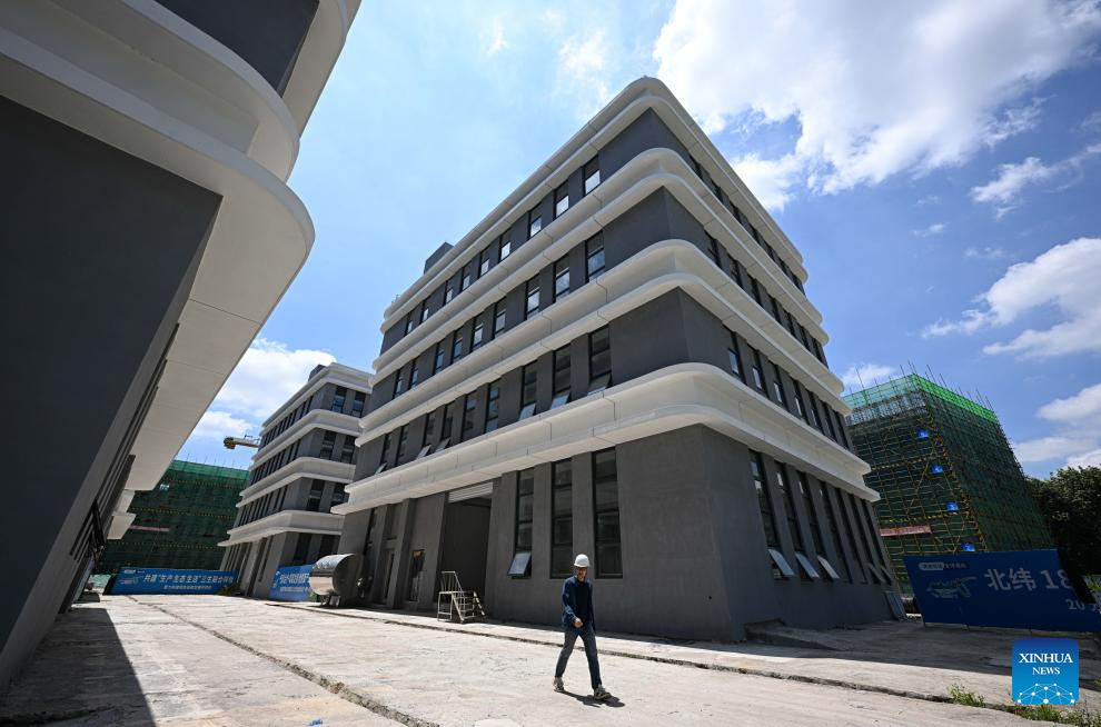Segue em andamento a construção da zona de cooperação para inovação digital sustentável em Baoting