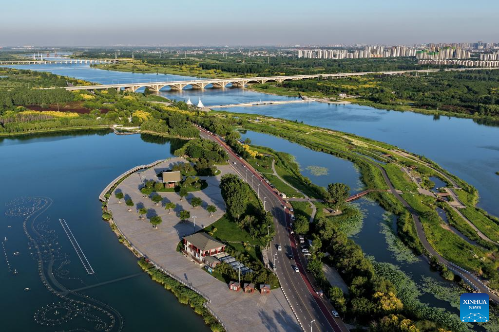 Restauração ecológica revitaliza o Rio Hutuo em Shijiazhuang, na província chinesa de Hebei