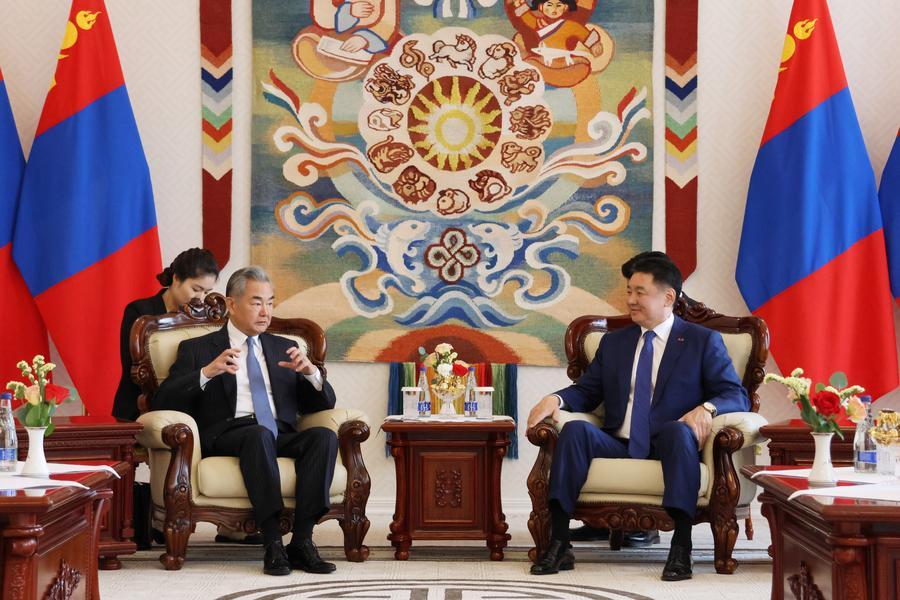 (Multimídia) Presidente mongol reúne-se com chanceler chinês