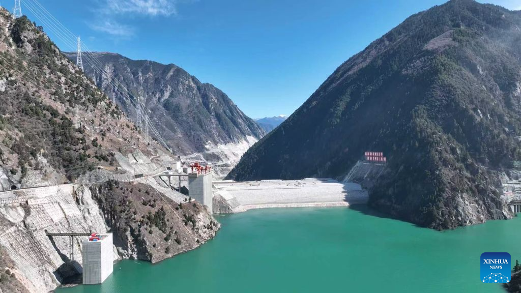 Usina hidrelétrica de nível mundial no sudoeste da China entra em operação