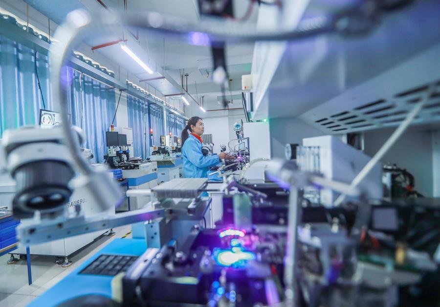 (Multimídia) Lucros das principais empresas industriais chinesas sobem 18,8% nos primeiros cinco meses
